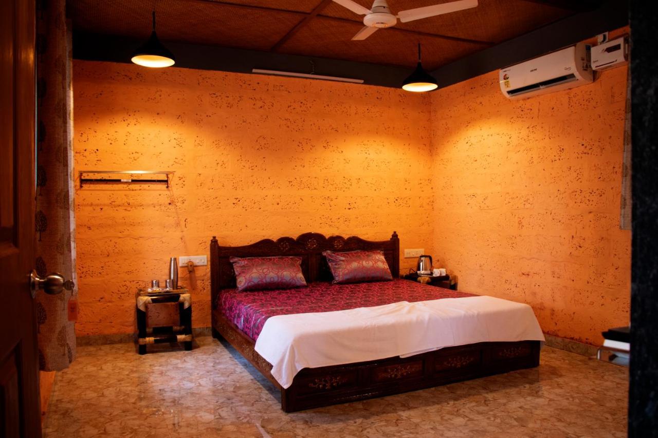 Amee'S Retreat Hotel Diveāgar Buitenkant foto